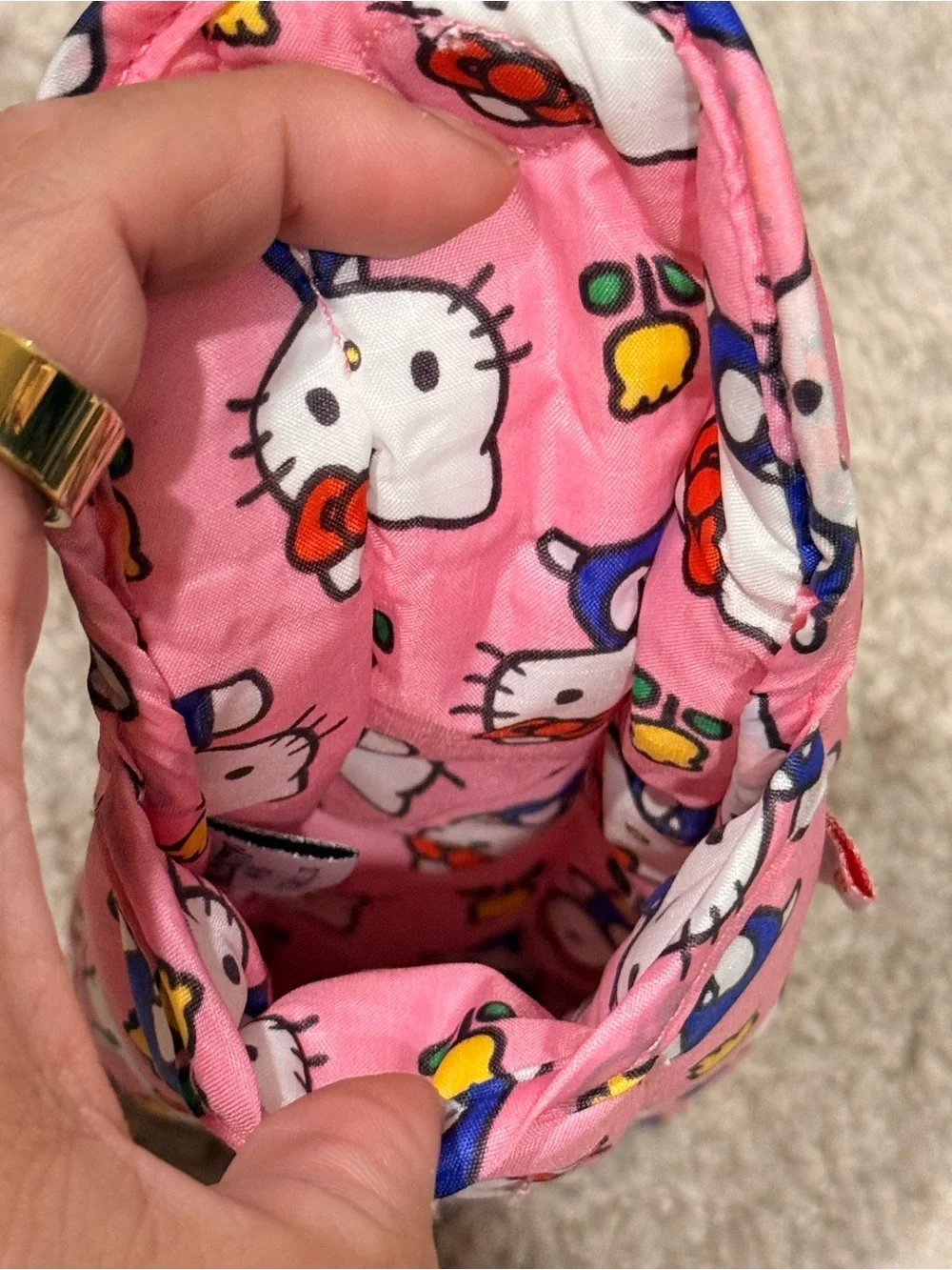 BAGGU Hello Kitty Pink Quilted Sunglass Slip